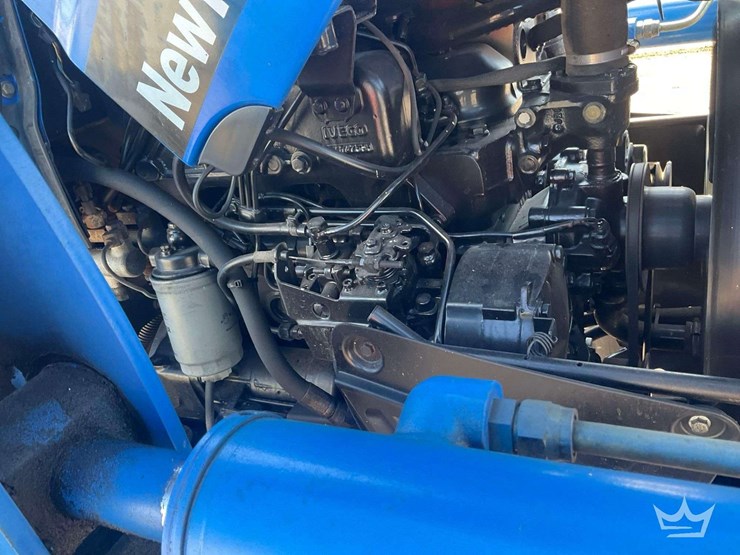 new-holland-tn60a-image-8