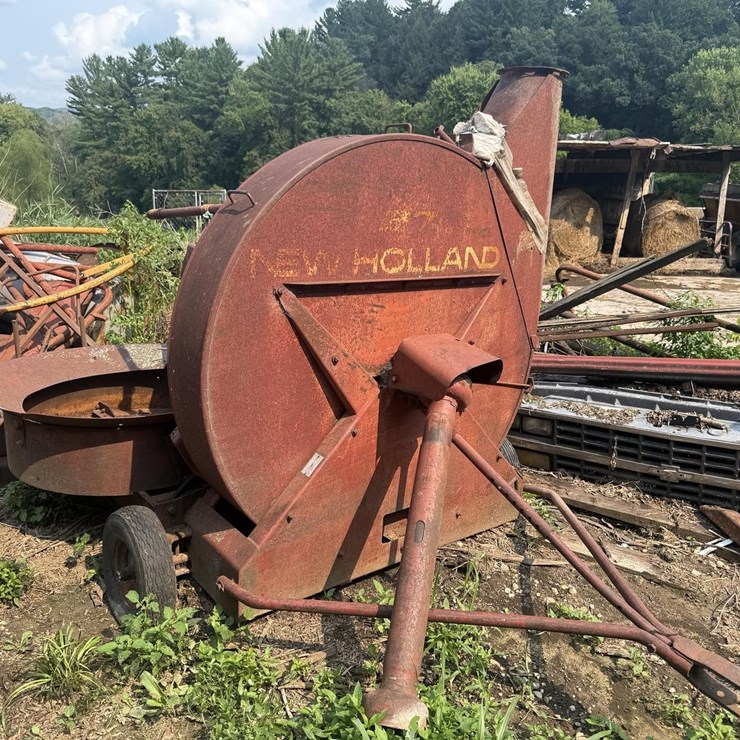 NEW HOLLAND 27