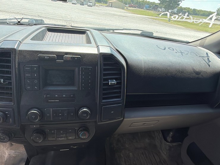 2018-ford-f150-image-17