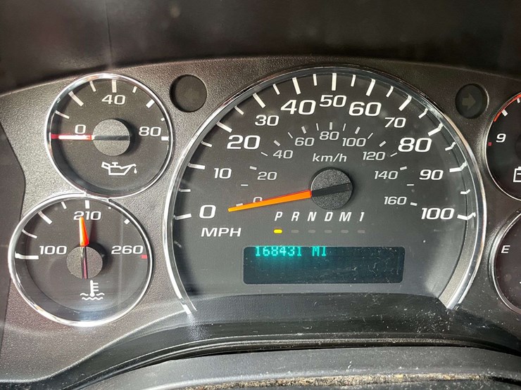 2014-chevrolet-express-2500-image-26