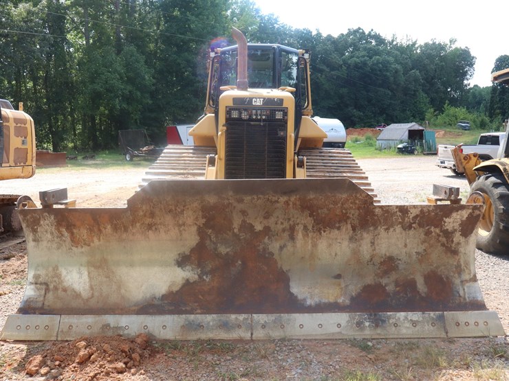 2014-caterpillar-d6n-image-7