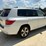 2010-toyota-highlander-image-3