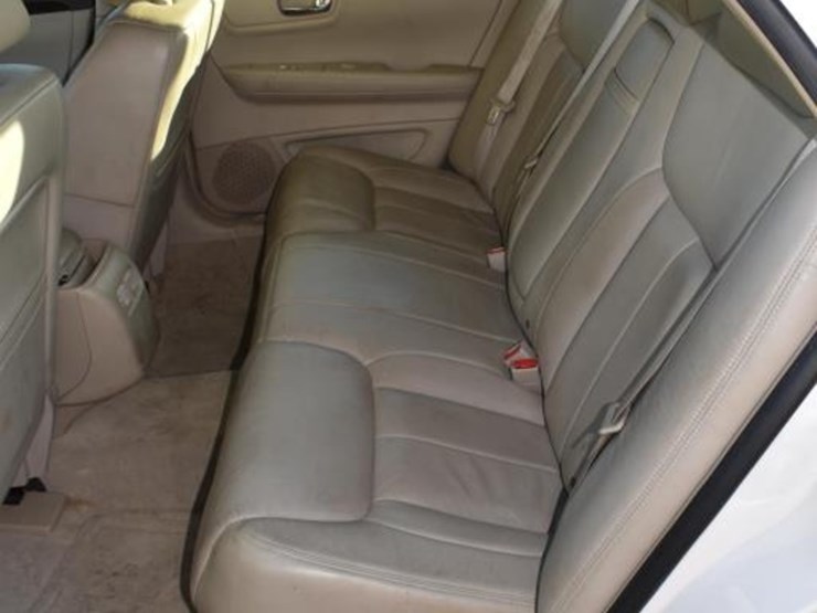 2010-cadillac-cavender-(vin-#-1g6ka5ey0au132741)-(showing-appx-157,480-mile-image-7