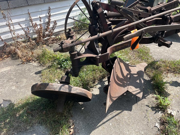 #1623-•-vintage-moldboard-plow-image-13