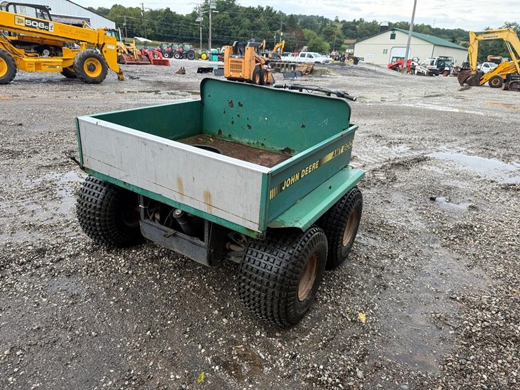 john-deere-gator-image-4