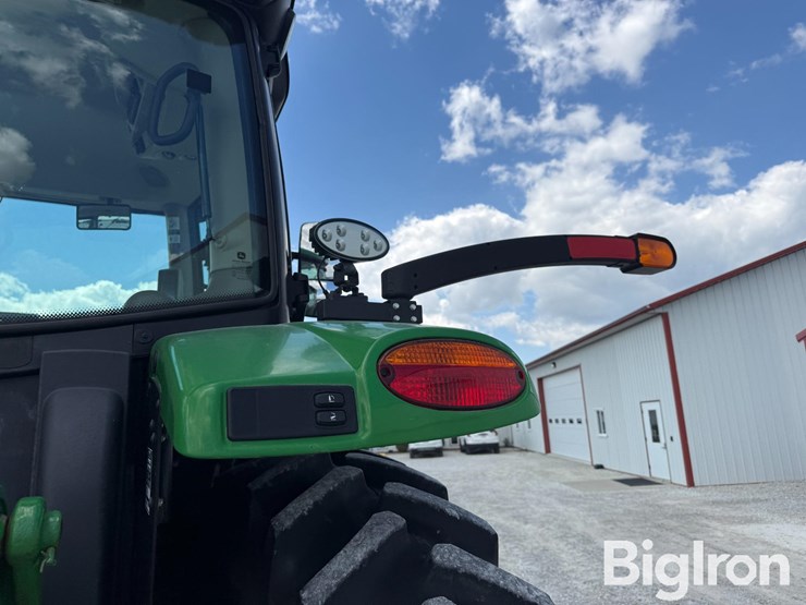 2025-john-deere-6r-155-image-18