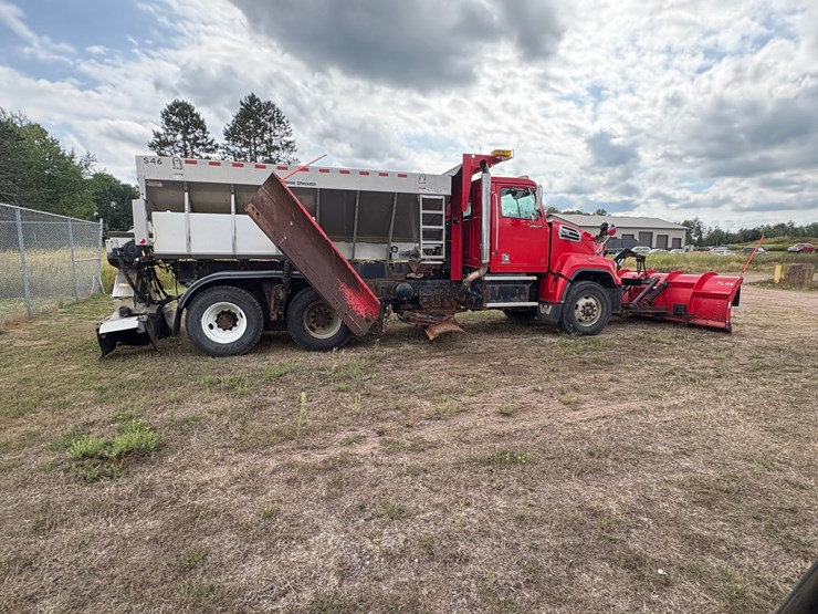 2018-western-star-4700sf-image-6