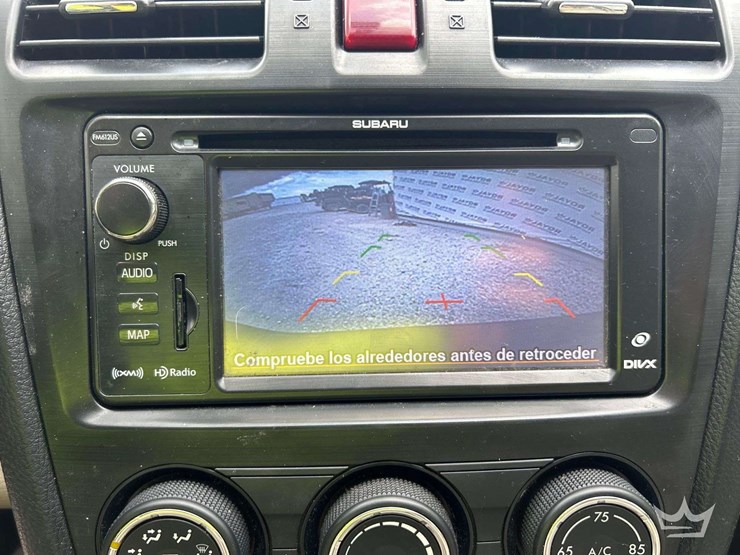 2013-subaru-crosstrek-image-18