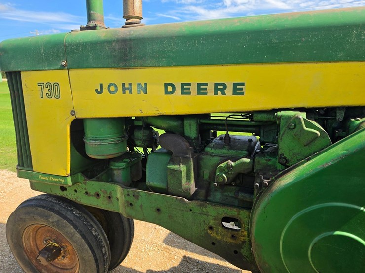 john-deere-730-image-12