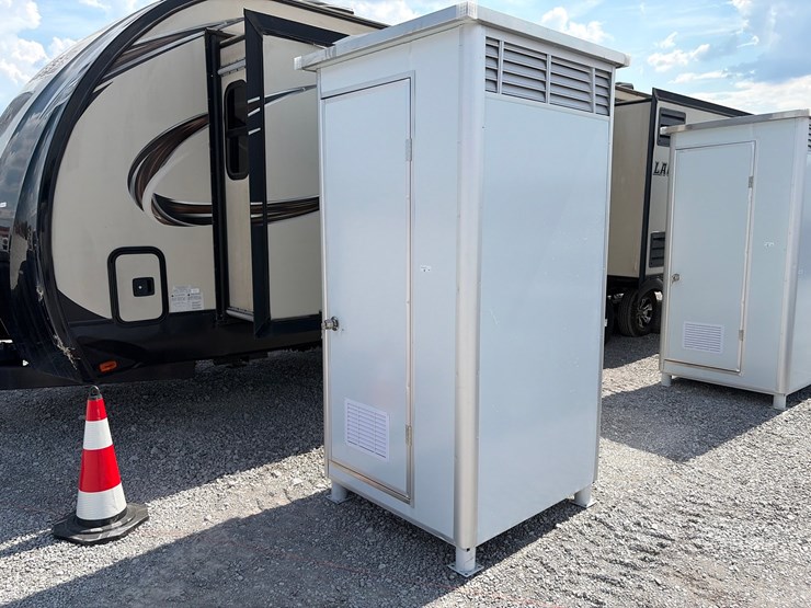 #202-•-portable-restroom-image-1