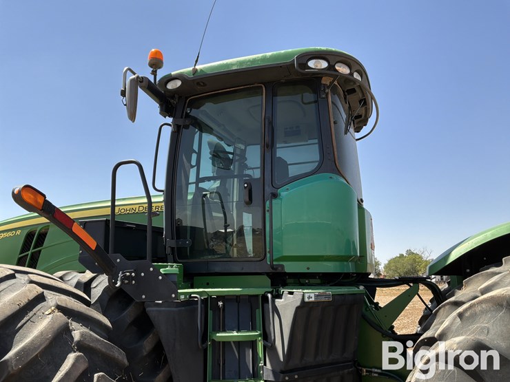 2013-john-deere-9560r-image-15