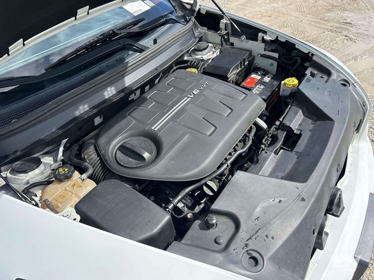 2015-jeep-cherokee-image-9