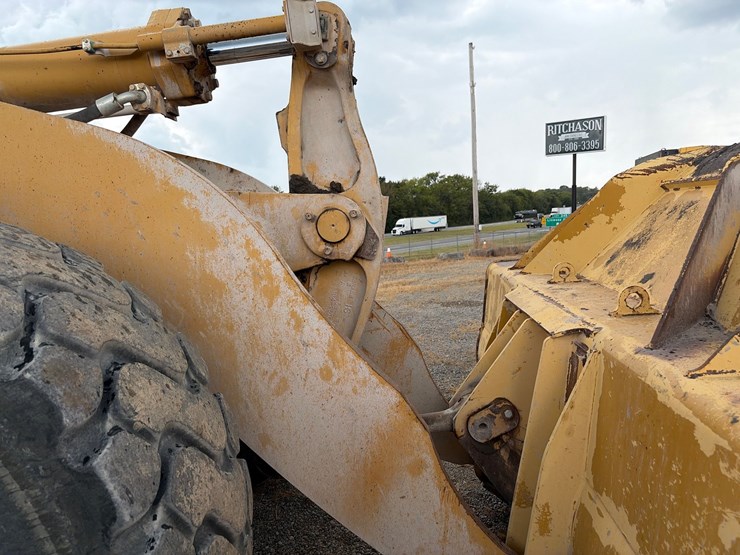 2004-caterpillar-972g-image-12