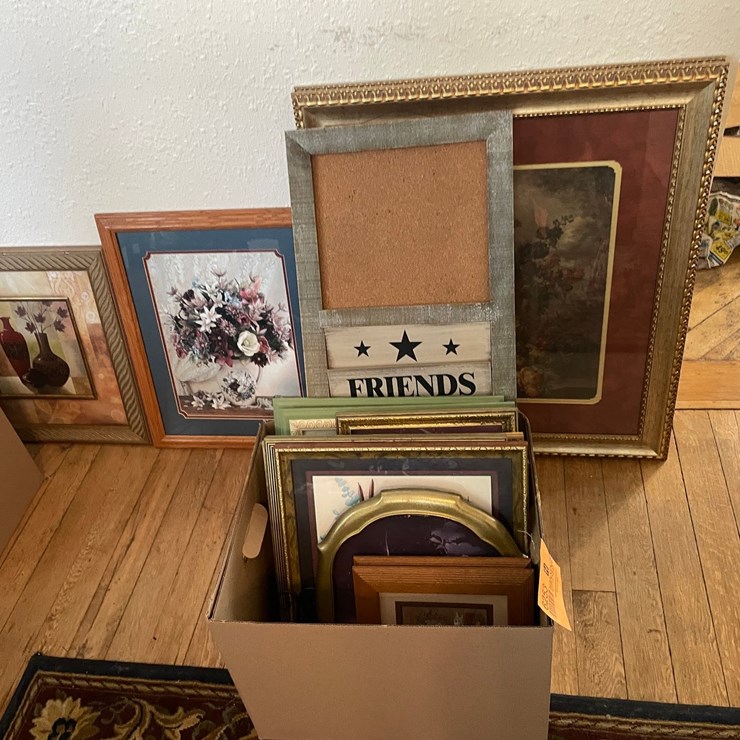 #6253 • Assortment of Framed Pictures