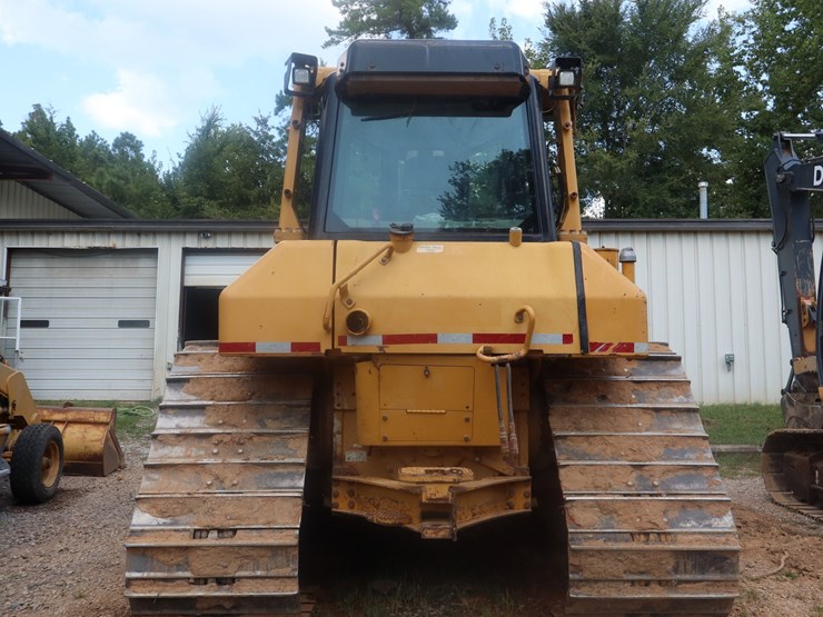 2014-caterpillar-d6n-image-3