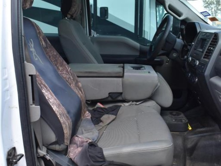 2018-ford-f250-image-15