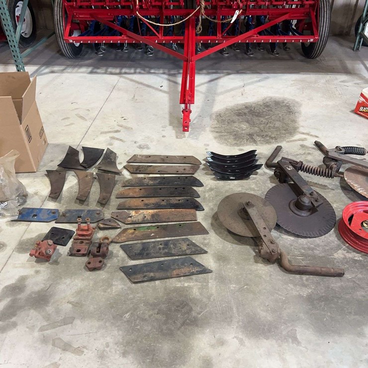 International Harvester Tillage Parts