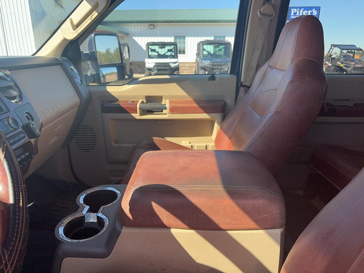 2008-ford-f350-image-17