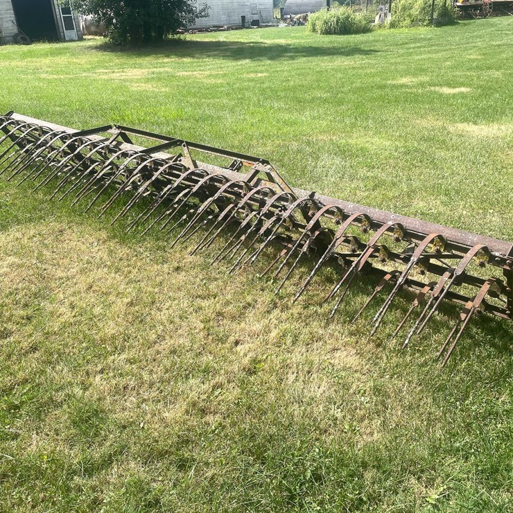 #1642 • Ferguson Tine Weeder