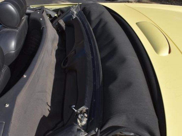 2002-thunderbird-convertible-w/-soft-and-hard-top-(vin-#-1fahp60a12y105456)-image-5