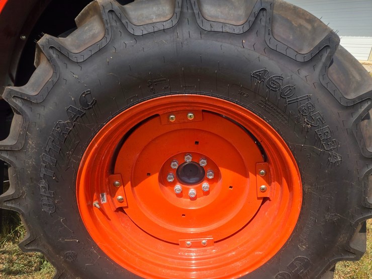kubota-m6-111-image-102