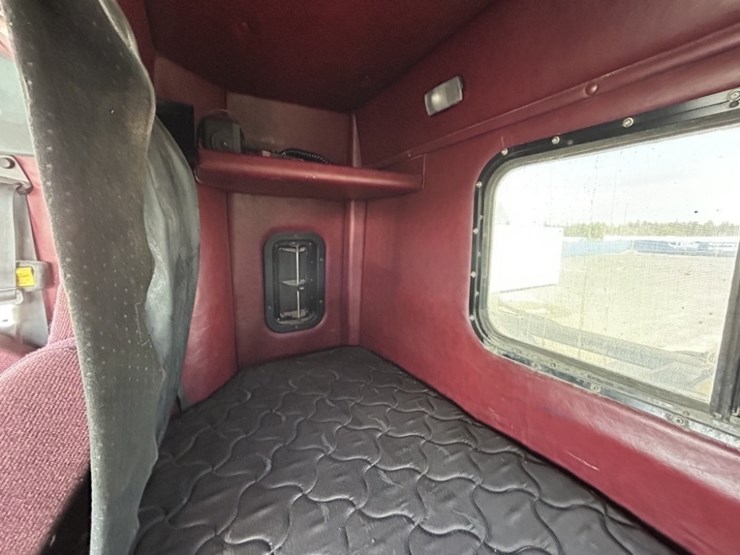 2012-western-star-4900-image-27