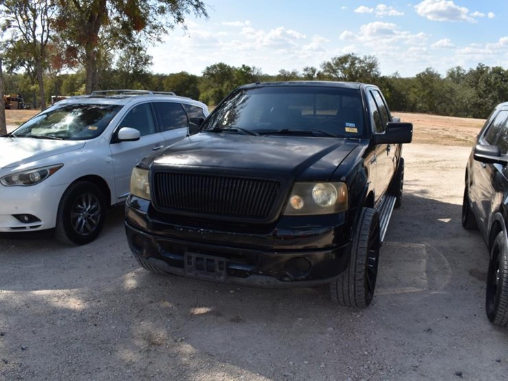2007-lincoln-mark-lt-pickup-(vin-#-5ltpw16597fj01712)-(showing-appx-174,457-image-1