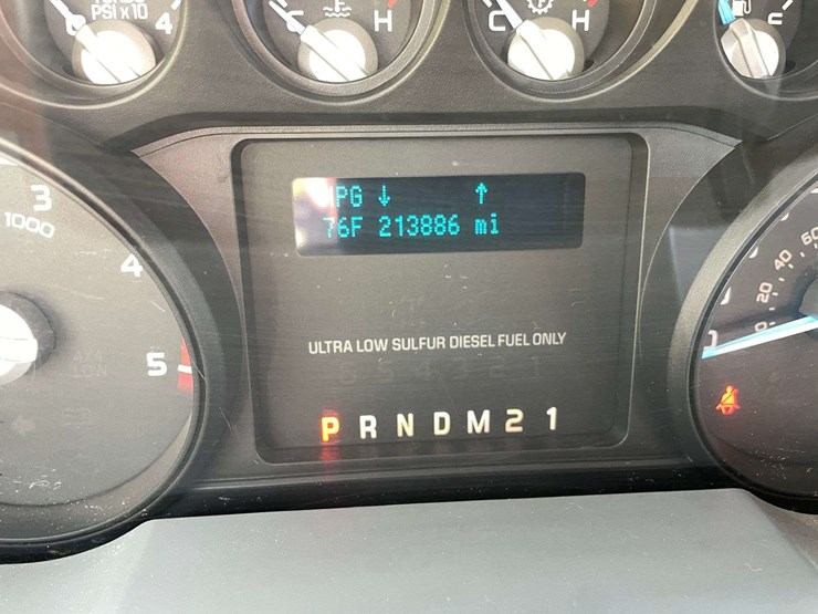 2012-ford-f550-image-27
