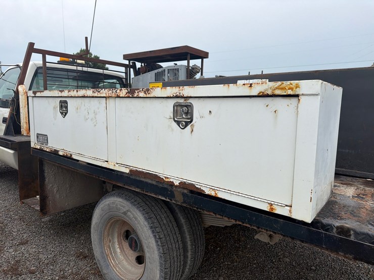 #255-•-1990-gmc-sierra-sl-flatbed-truck-image-14