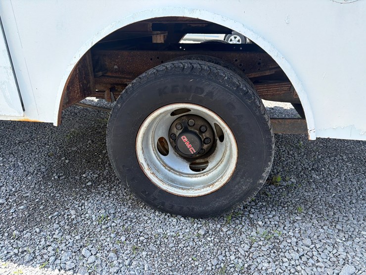 1995-gmc-1500-image-6