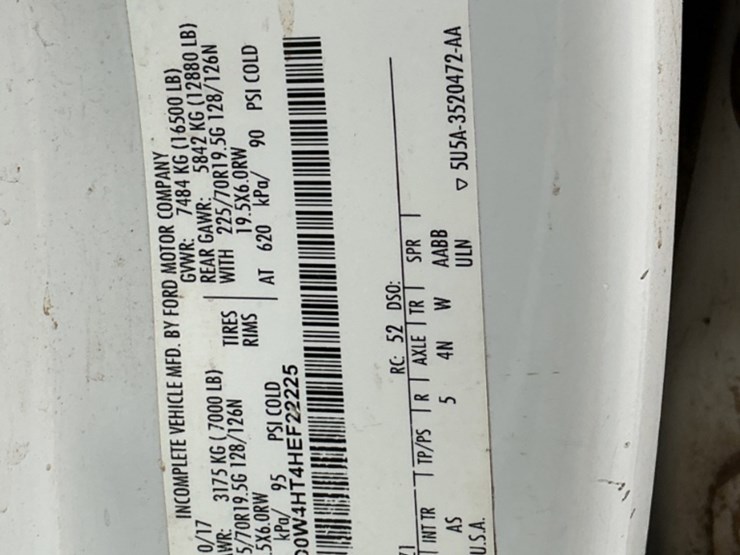 2017-ford-f450-image-15