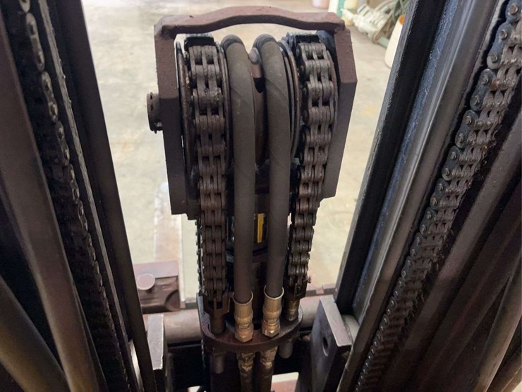 yale-lp-forklift-type-g-image-28