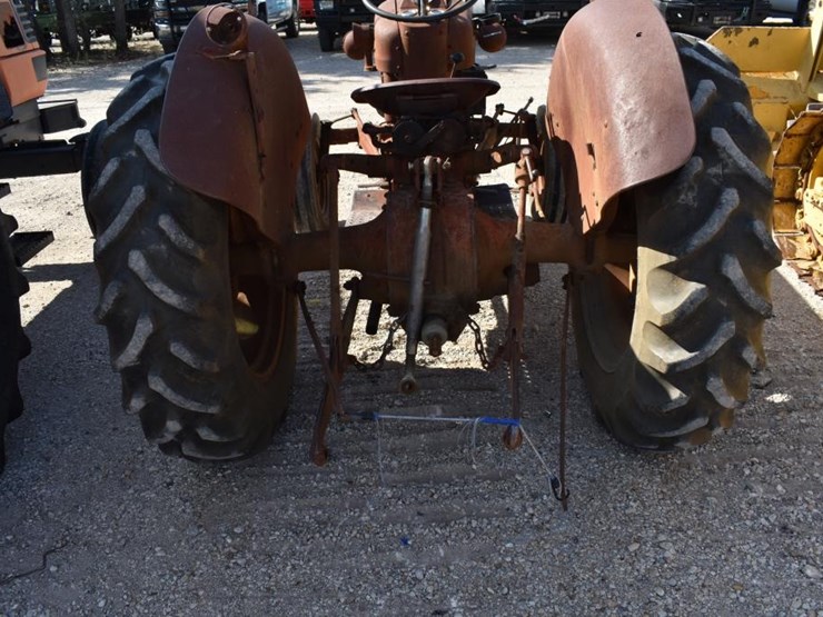 ford-600-image-8