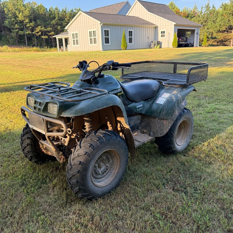 #195 • KAWASAKI PRAIRIE FOUR WHEELER - SOMERVILLE, TN