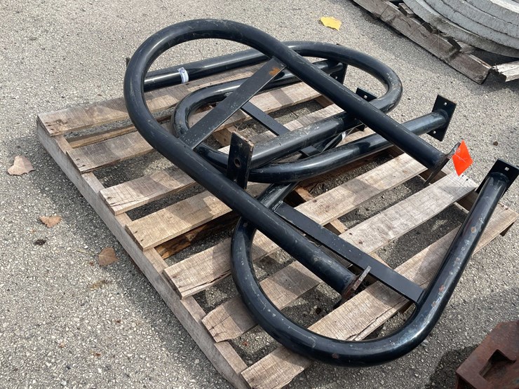 #10627-•-pallet-of-(4)-steel-safety-guards-image-4