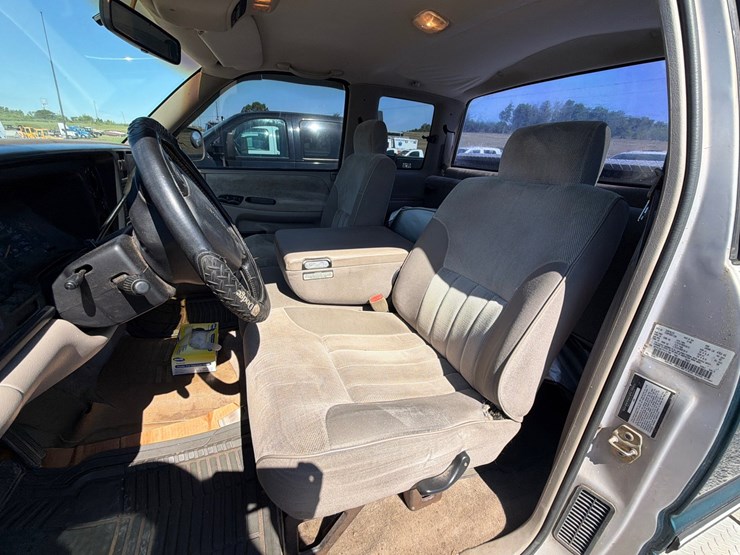 1996-dodge-ram-3500-image-15