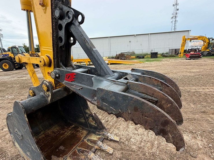 2023-komatsu-pc170lc-11-image-16