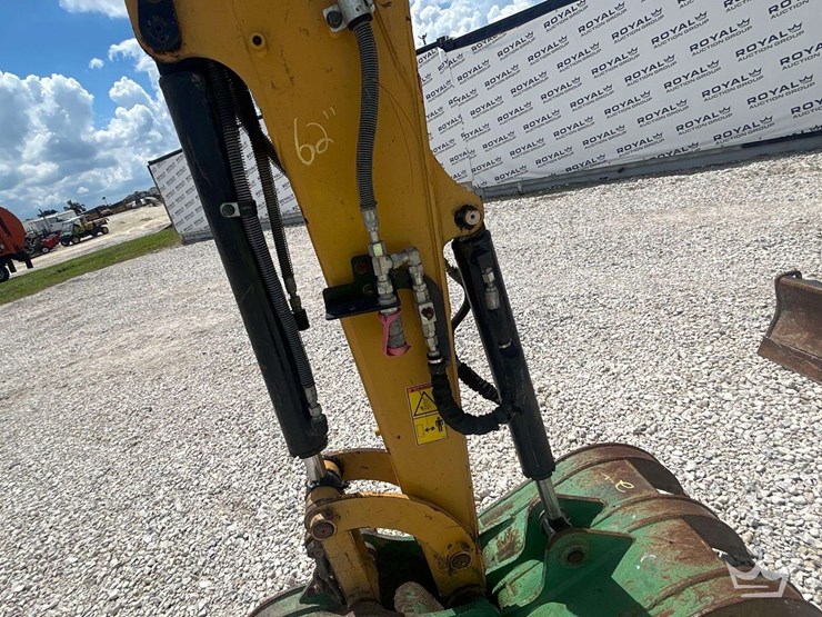 caterpillar-305e2-image-14