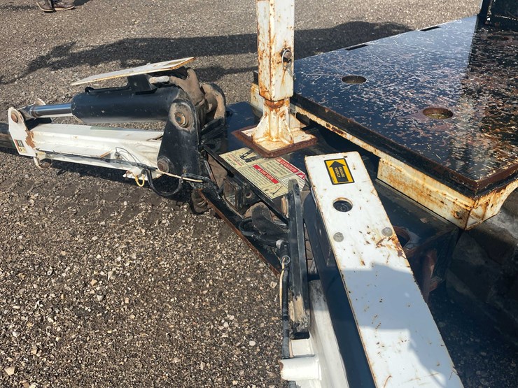 2012-sdp-ez-hauler-5500-image-9