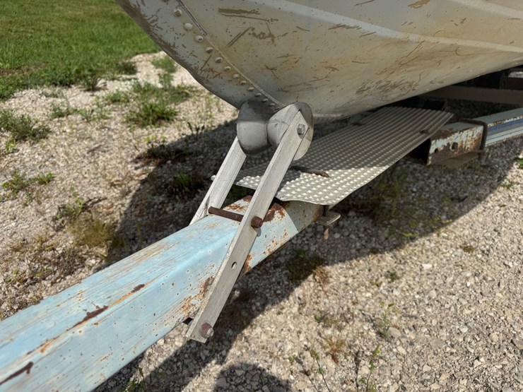 #10510-•-mirrocraft-16’-boat-(no-title)-(located-in-rosendale-wi)-image-34