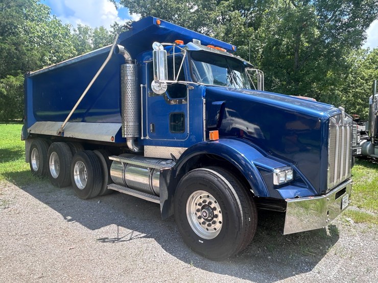2005-kenworth-t800-image-15