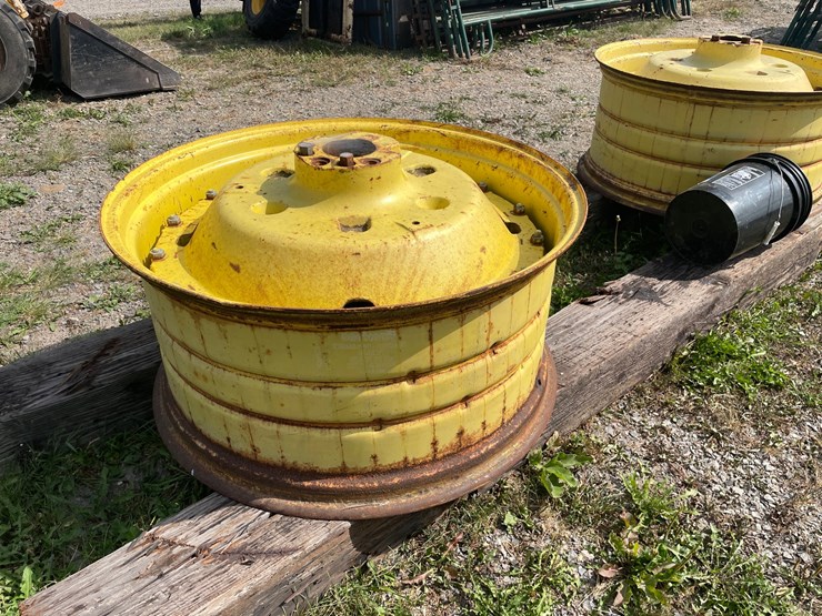 #6216-•-tractor-rims-image-3