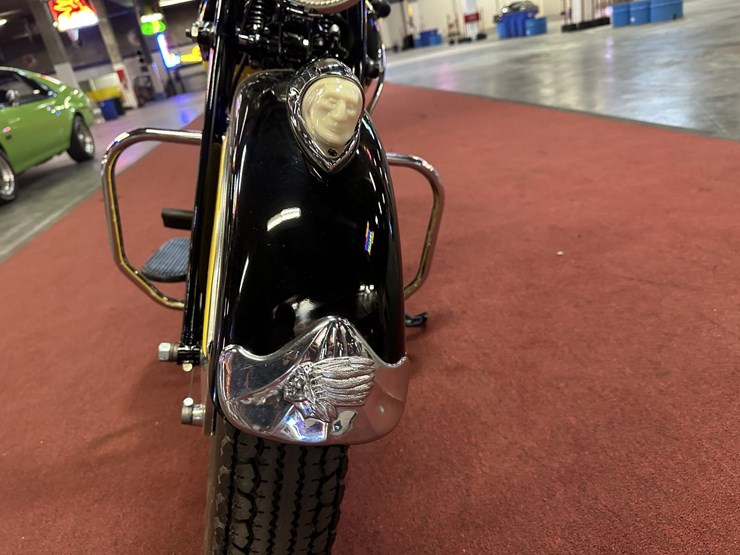 #159-•-1947-indian-chief-motorcycle-image-10