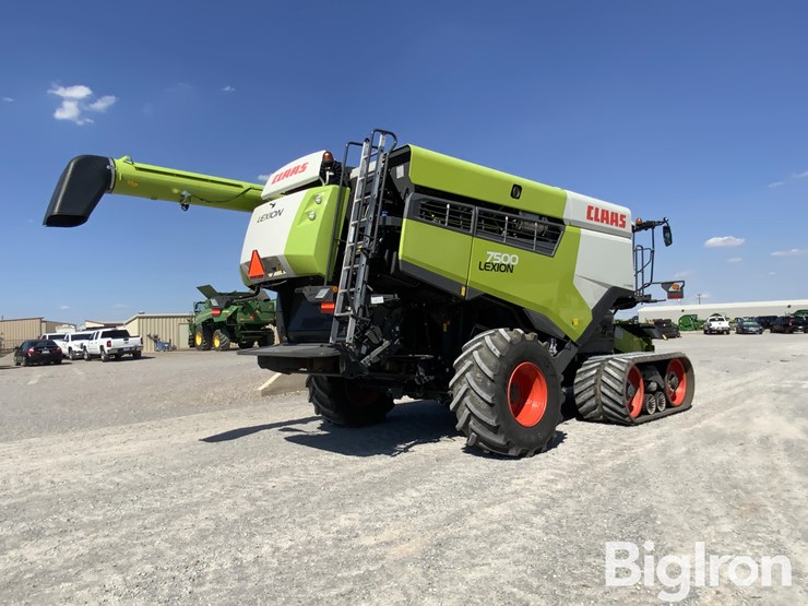 2022-claas-lexion-7500tt-image-6