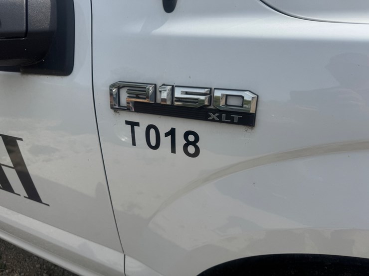 2019-ford-f150-xlt-image-18
