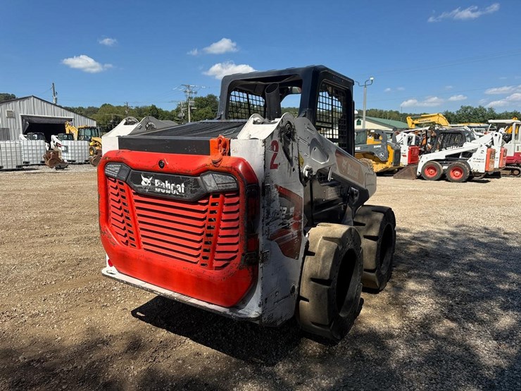 2021-bobcat-s62-image-4