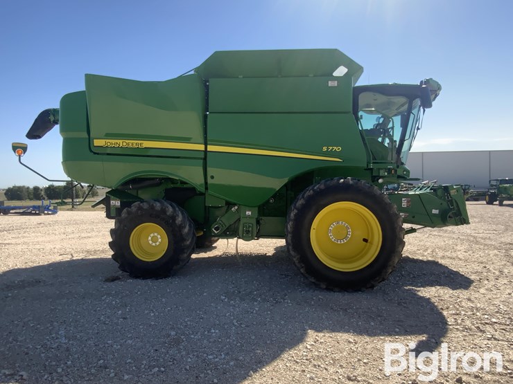 2023-john-deere-s770-image-4