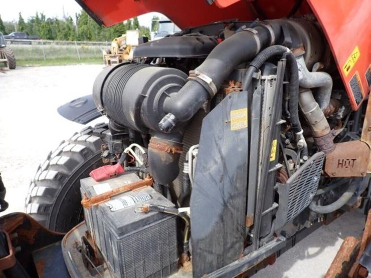 2021-kubota-m4-071-image-33