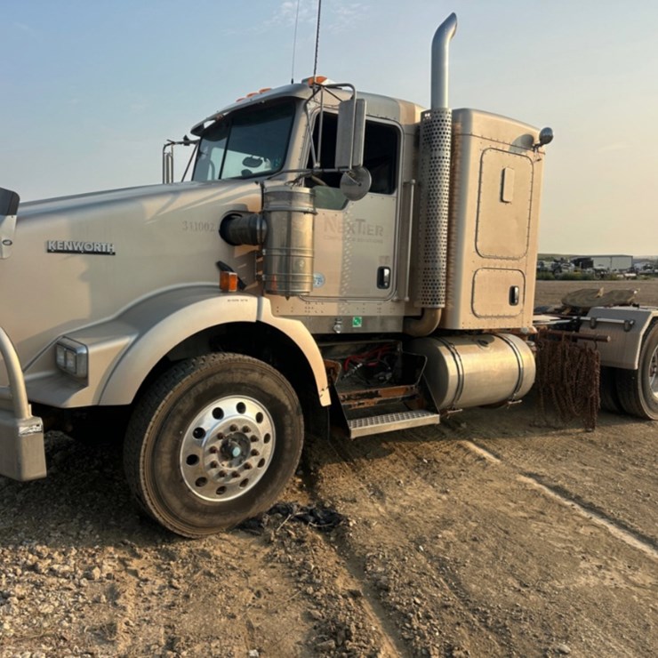 2011 KENWORTH T800