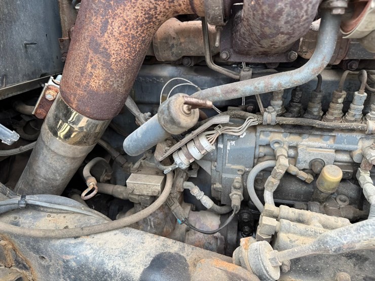 1995-mack-rd688s-image-60